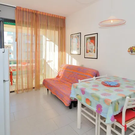 Luxor Apartman *