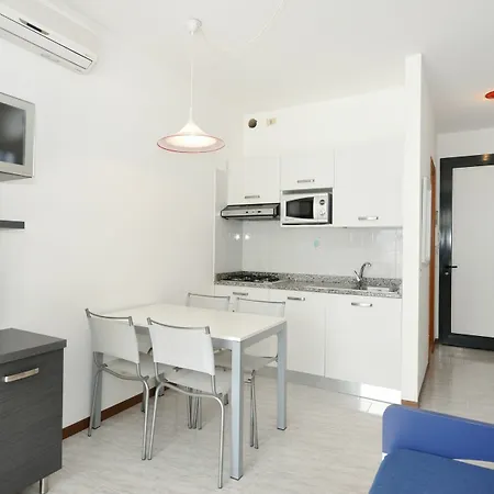 Apartman Luxor *